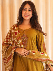 Elegant Maroon Printed Kurta Set with Dupatta & Ethnic Clutch