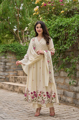 Cream Floral Embroidered Anarkali Kurta Set with Dupatta