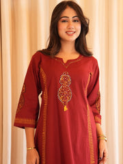 Elegant Maroon Printed Kurta Set with Dupatta & Ethnic Clutch