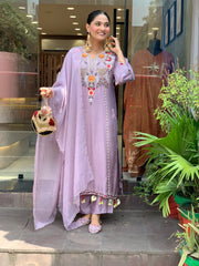 Elegant Lavender Cotton Embroidered Kurta Set with Dupatta