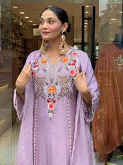Elegant Lavender Cotton Embroidered Kurta Set with Dupatta